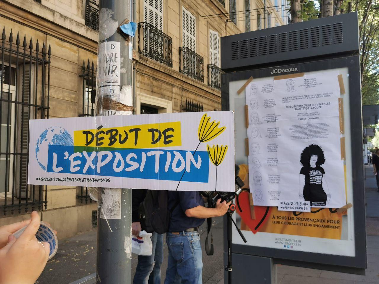 Remplacement des publicités de la ville à Marseille par une exposition d'art