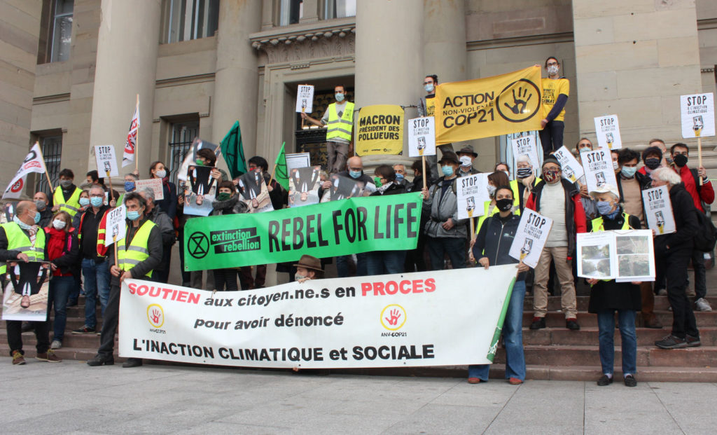 Procès des Décrocheur·ses de Strasbourg – 22 octobre 2020 Procès des Décrocheur·ses de Strasbourg – 22 octobre 2020