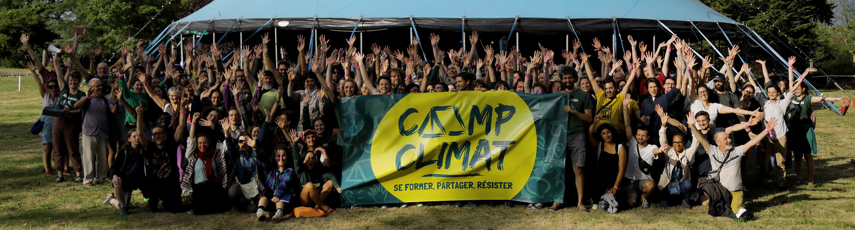 Photo de groupe au Camp Climat 2025