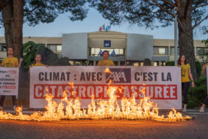 ANV-COP21 appelle AXA à cesser d’assurer tous les projets de pétrole et de gaz : image à la une